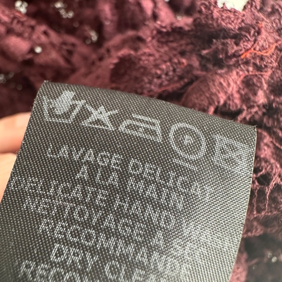 Lace Dress - Picture 7 of 7